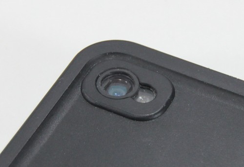 Double anti-reflective coated glass lens built into the LifeProof case